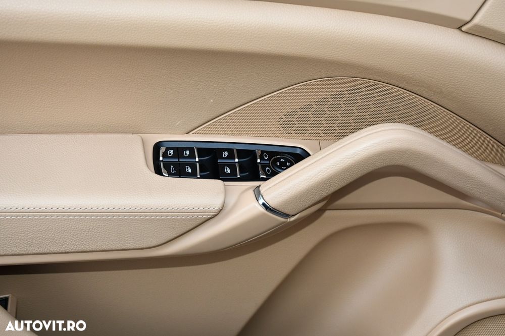 Porsche Cayenne 3.0TD TipTronic - 8