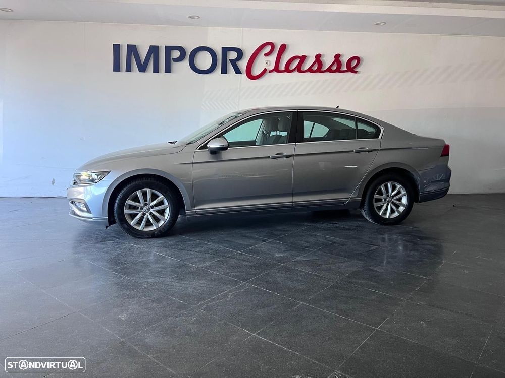 VW Passat 1.6 TDI Highline DSG - 6
