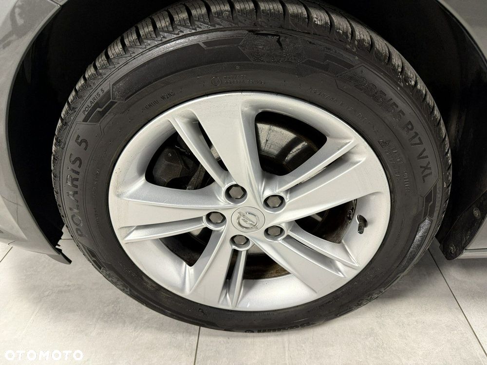 Opel Insignia - 12