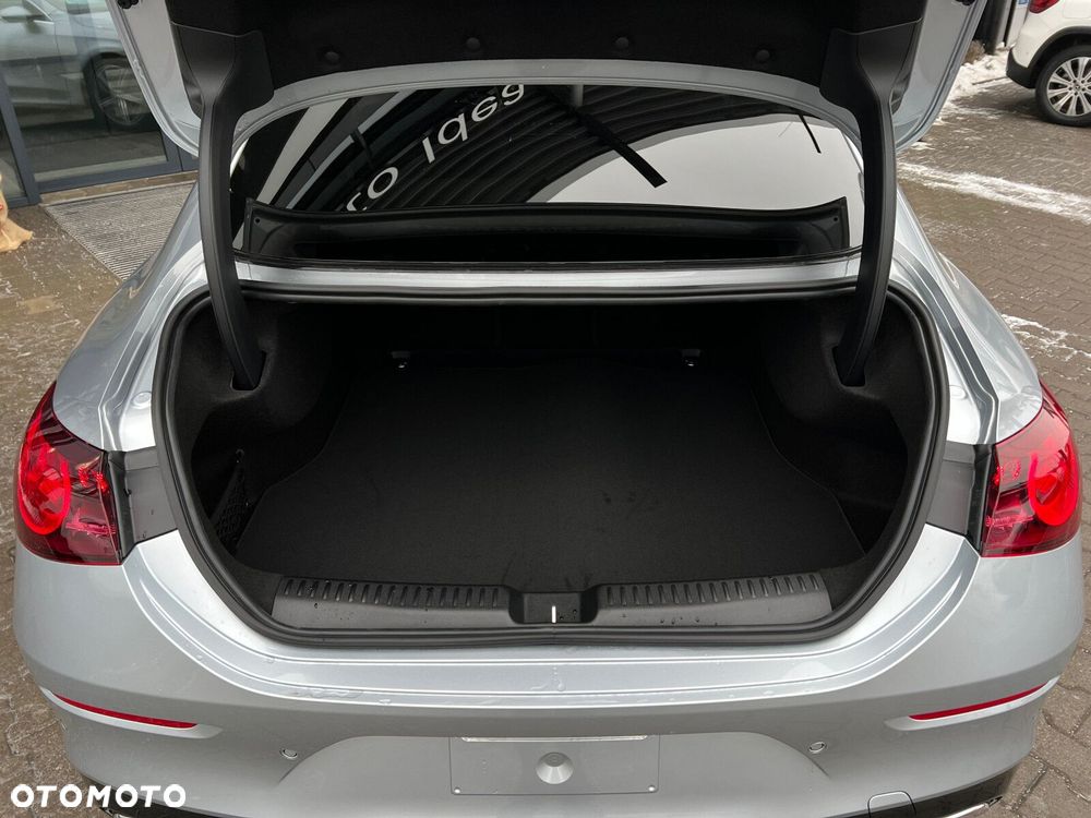 Mercedes-Benz CLA - 22