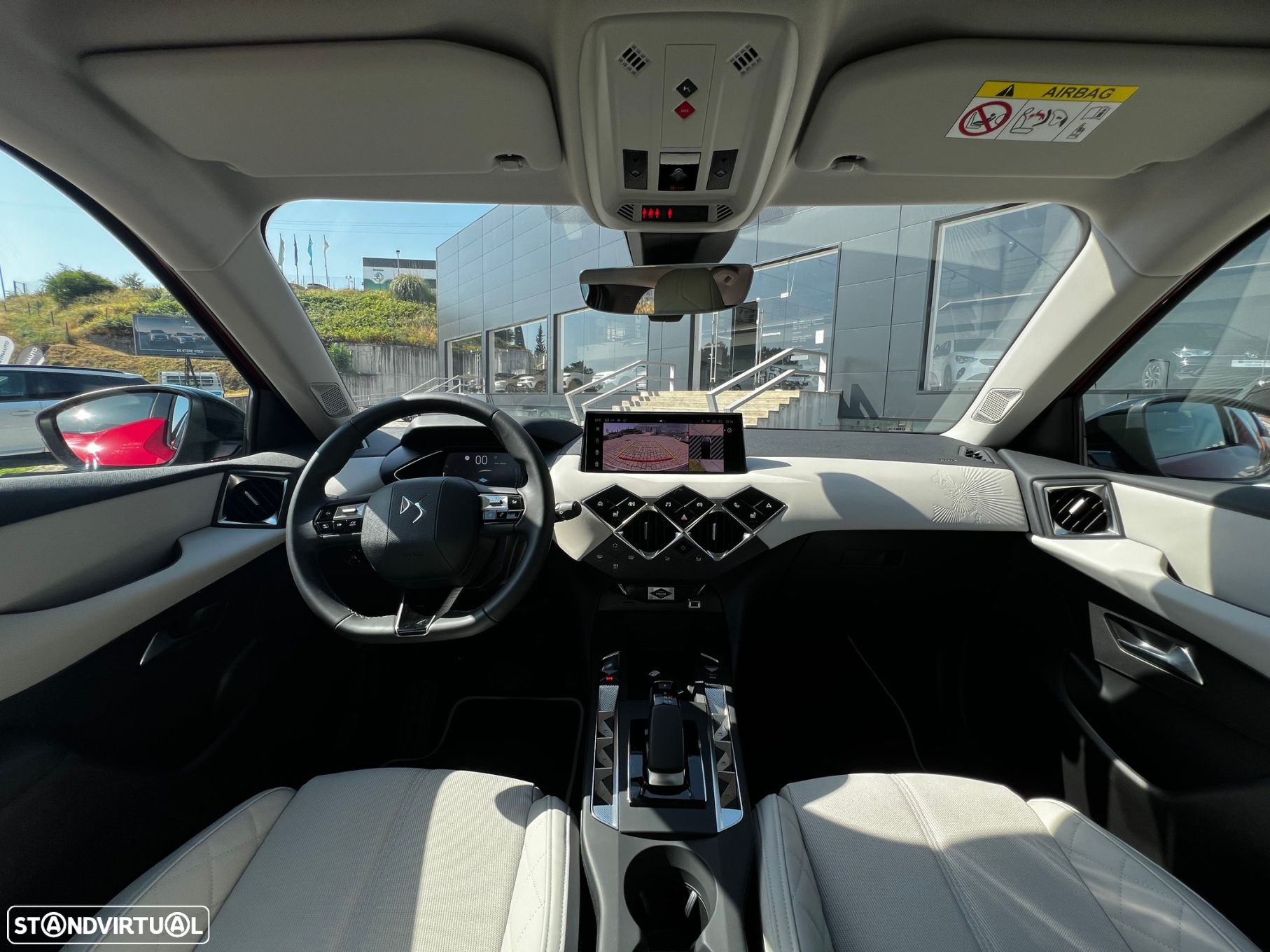 DS DS3 E-Tense Esprit de Voyage - 10