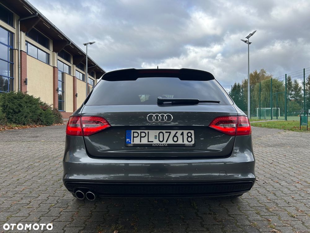 Audi A4 - 4
