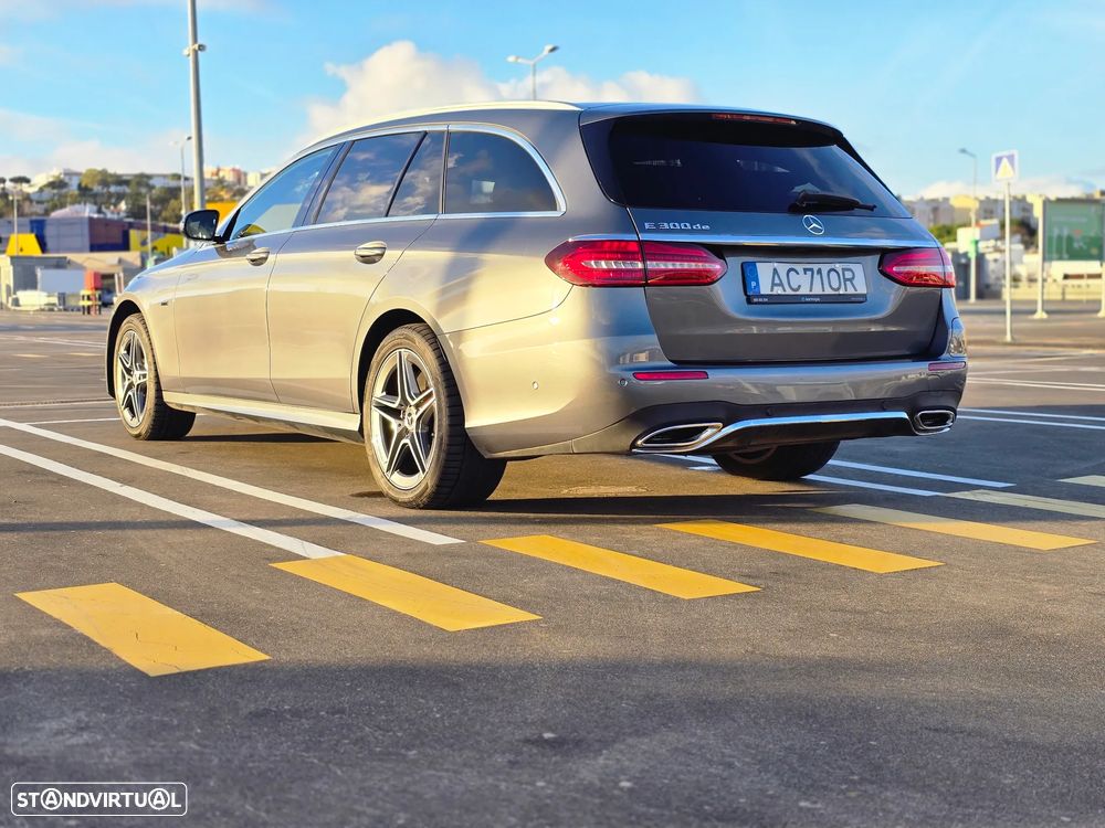 Mercedes-Benz E 300 de AMG Line - 14