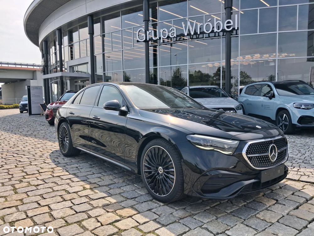 Mercedes-Benz Klasa E 200 mHEV 4-Matic AMG 9G-Tronic - 1