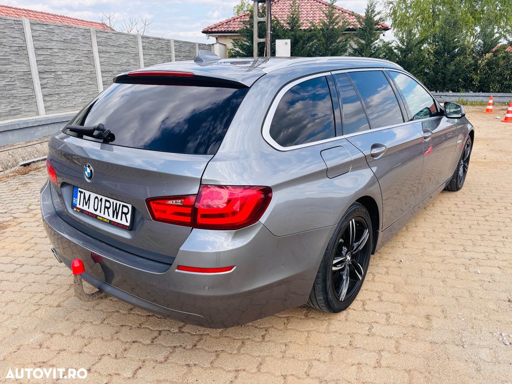 BMW Seria 5 525d xDrive - 3