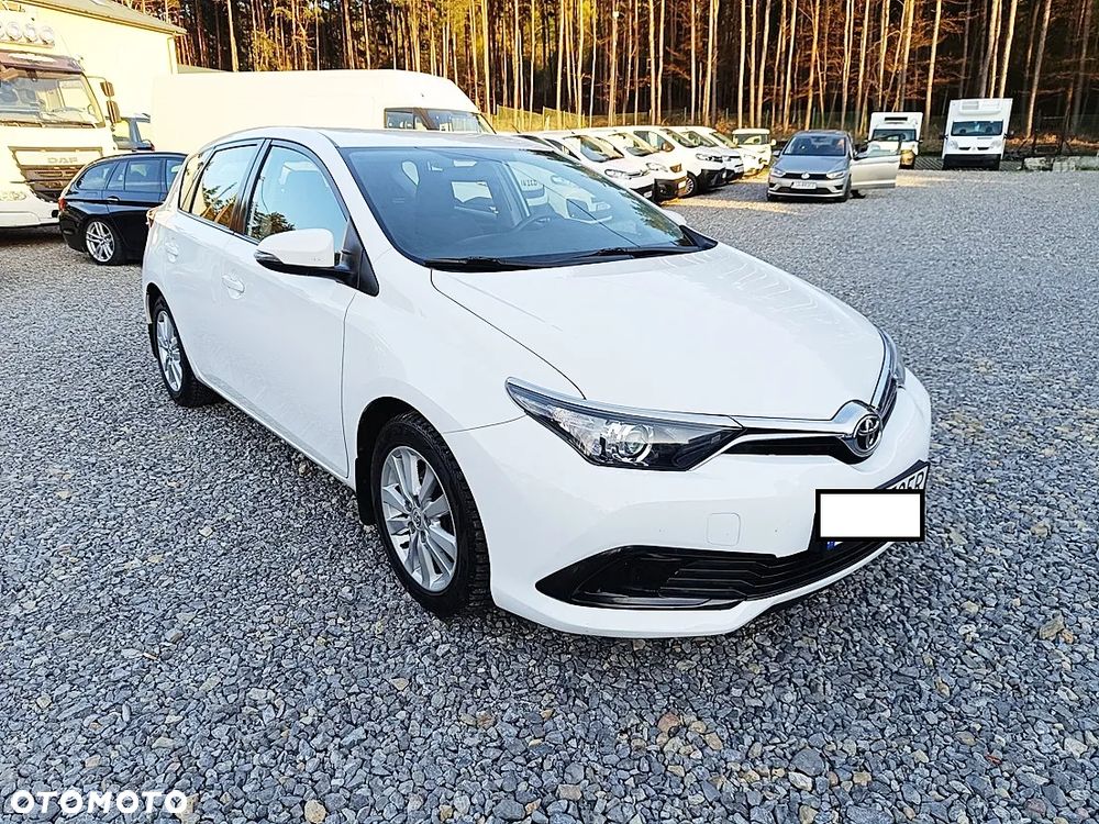 Toyota Auris 1.33 VVT-i Active - 10