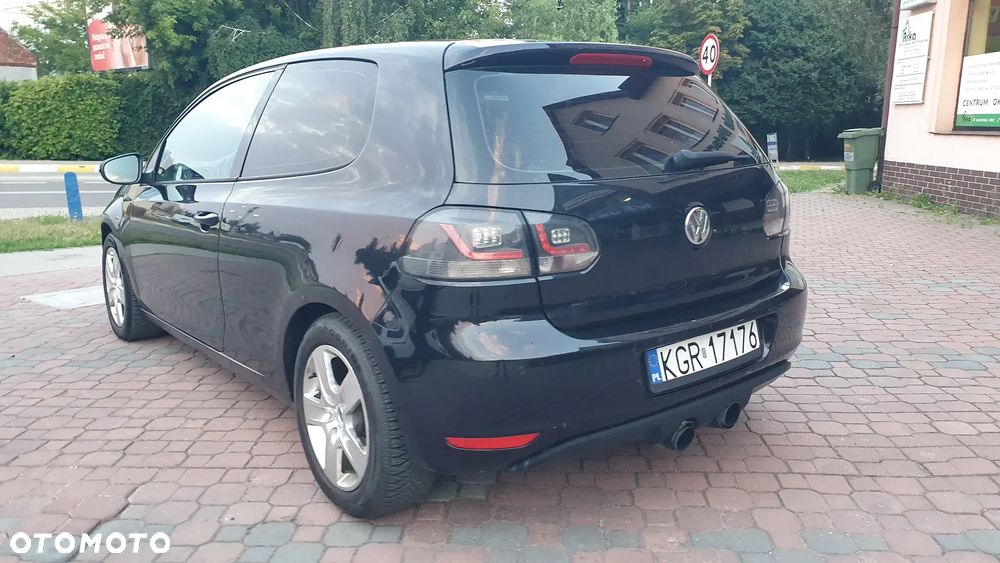Volkswagen Golf - 5