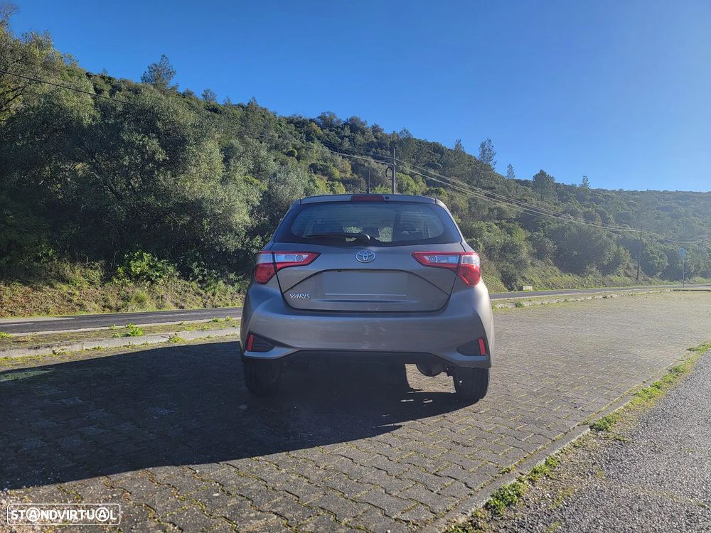 Toyota Yaris 1.0 VVT-i Comfort+P.Style - 5