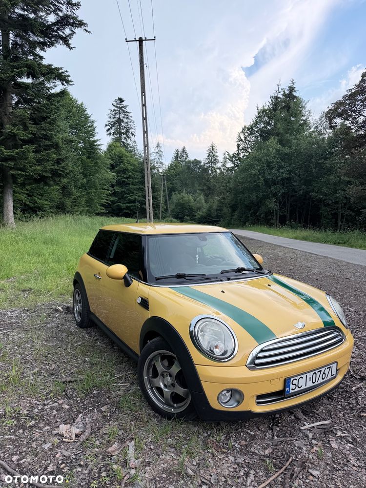 MINI Cooper Standard - 2