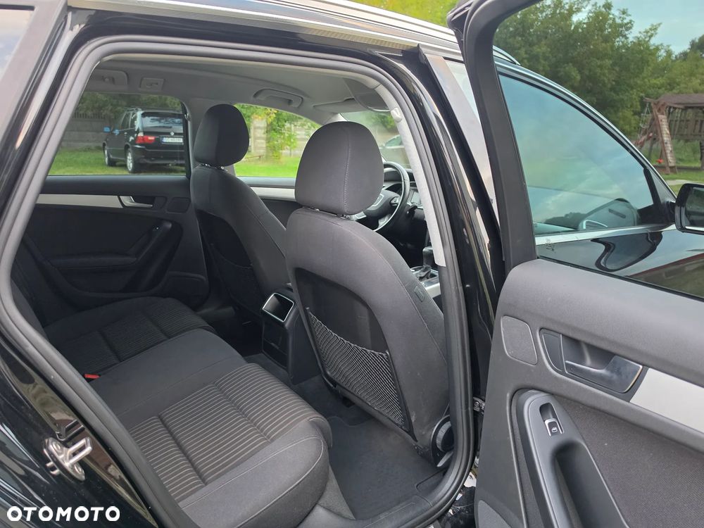 Audi A4 Avant 2.0 TDI clean diesel Multitronic - 25