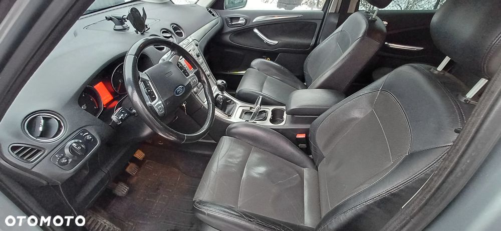 Ford S-Max 2.0 TDCi Titanium - 18