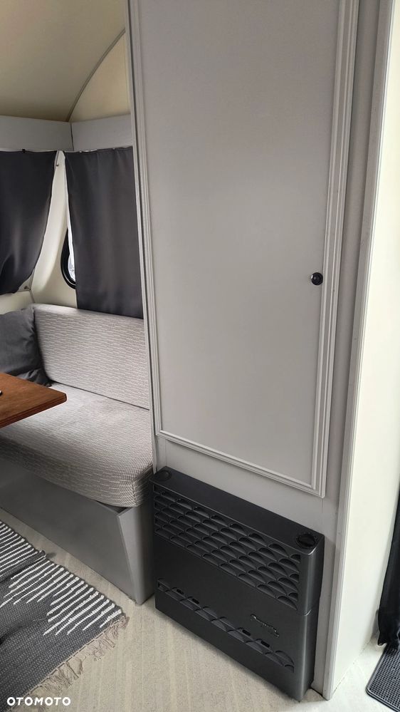 Inny RC Caravan Piccolo 320 - 11