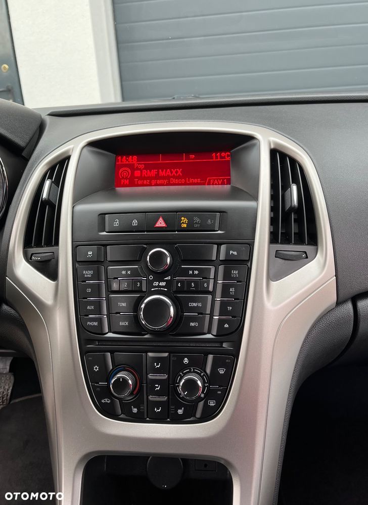 Opel Astra 1.4 T Cosmo EU6 - 10
