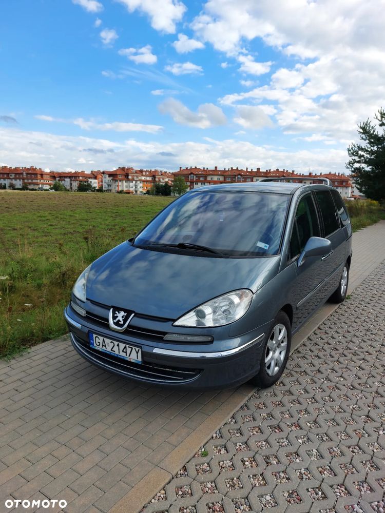 Peugeot 807