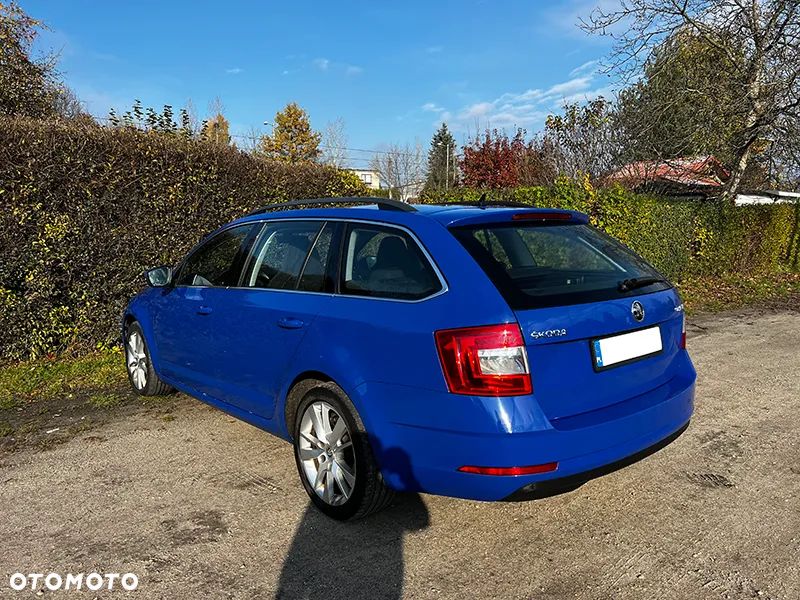 Skoda Octavia 2.0 TDI Style DSG - 4