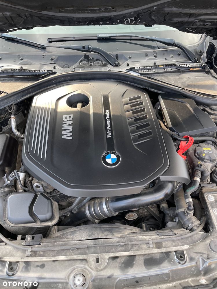 BMW Seria 3 340i xDrive M Sport Shadow - 14