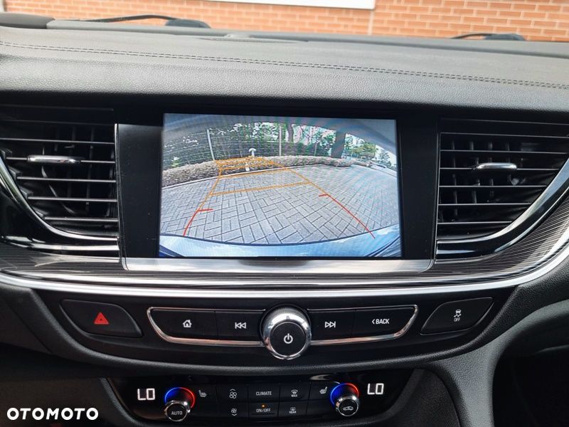 Opel Insignia 2.0 CDTI automatik Business Innovation - 24