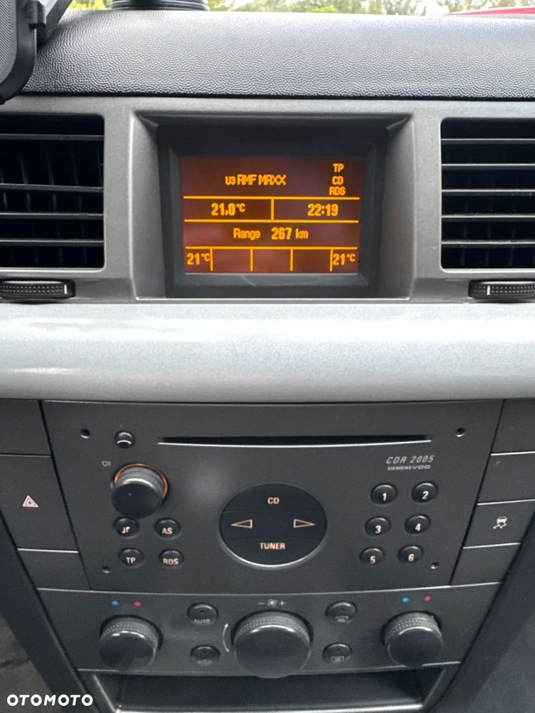 Opel Vectra GTS 1.8 - 12