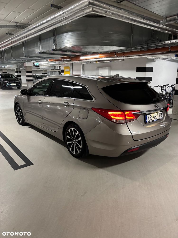 Hyundai i40 1.7 CRDi Style DCT - 4