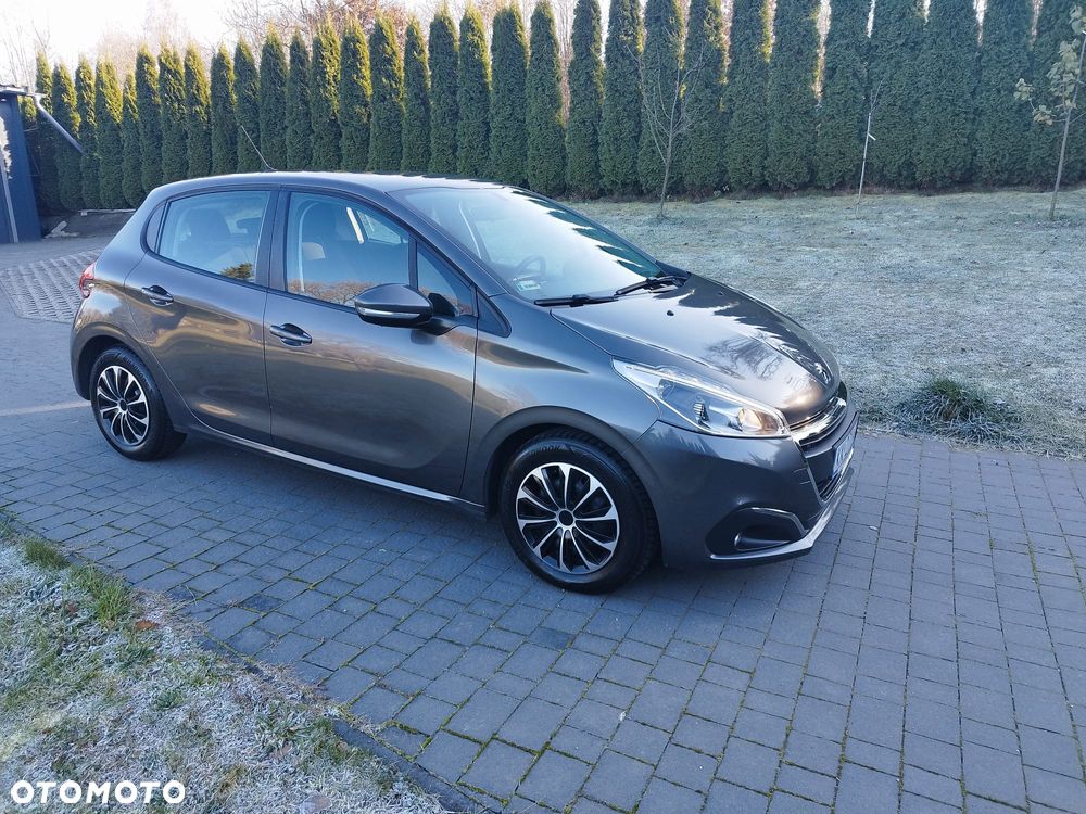 Peugeot 208 1.2 PureTech GPF Allure S&S - 2