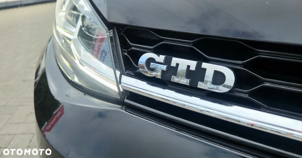 Volkswagen Golf GTD (BlueMotion Technology) DSG - 25