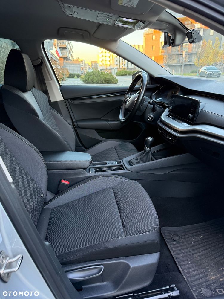 Skoda Octavia ver-2-0-tdi-ambition - 10