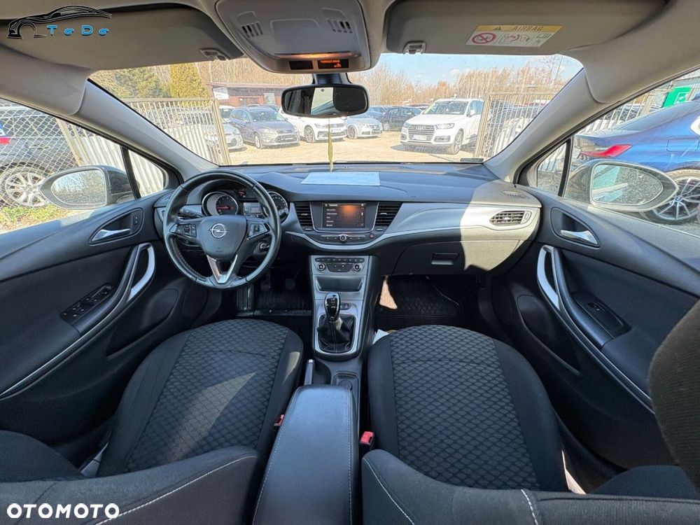 Opel Astra 1.4 Turbo Start/Stop Business - 28