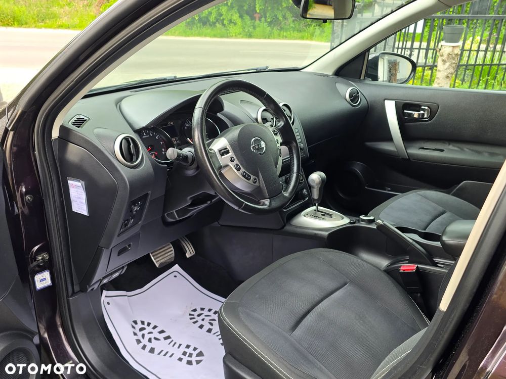 Nissan Qashqai 2.0 4 x 4 CVT tekna - 28