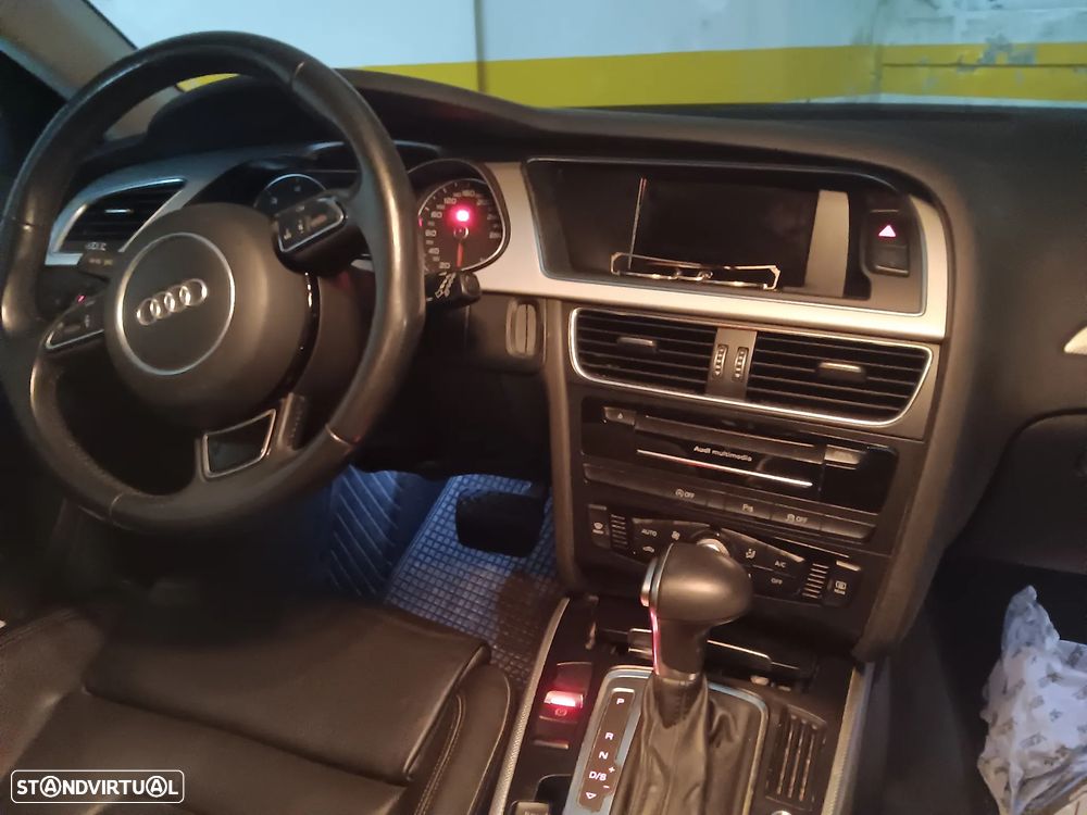 Audi A4 Avant 2.0 TDI multitronic Business Line S-line - 8