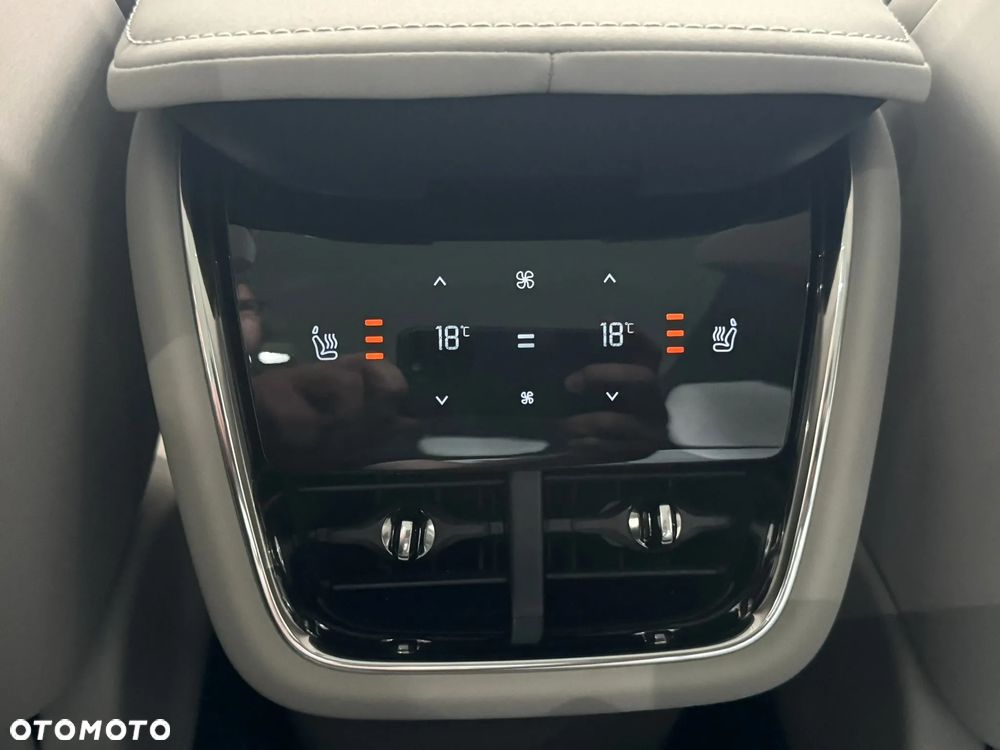 Volvo EX90 111kWh Twin Performance AWD Ultra 7 os - 17