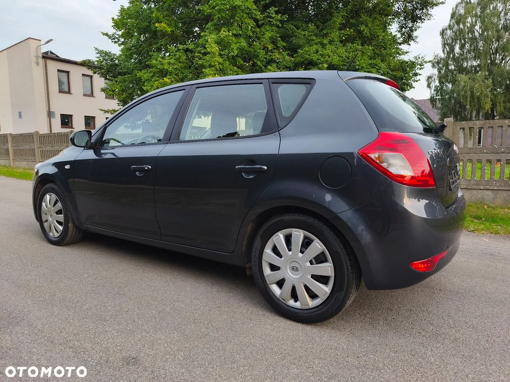 Kia Ceed 1.4 CVVT LX Basis - 6