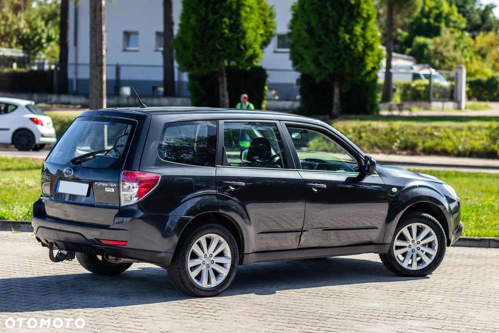 Subaru Forester 2.0D Comfort - 11