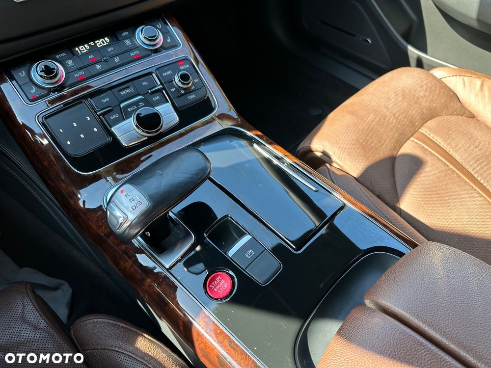 Audi A8 4.0 TFSI L Quattro - 29