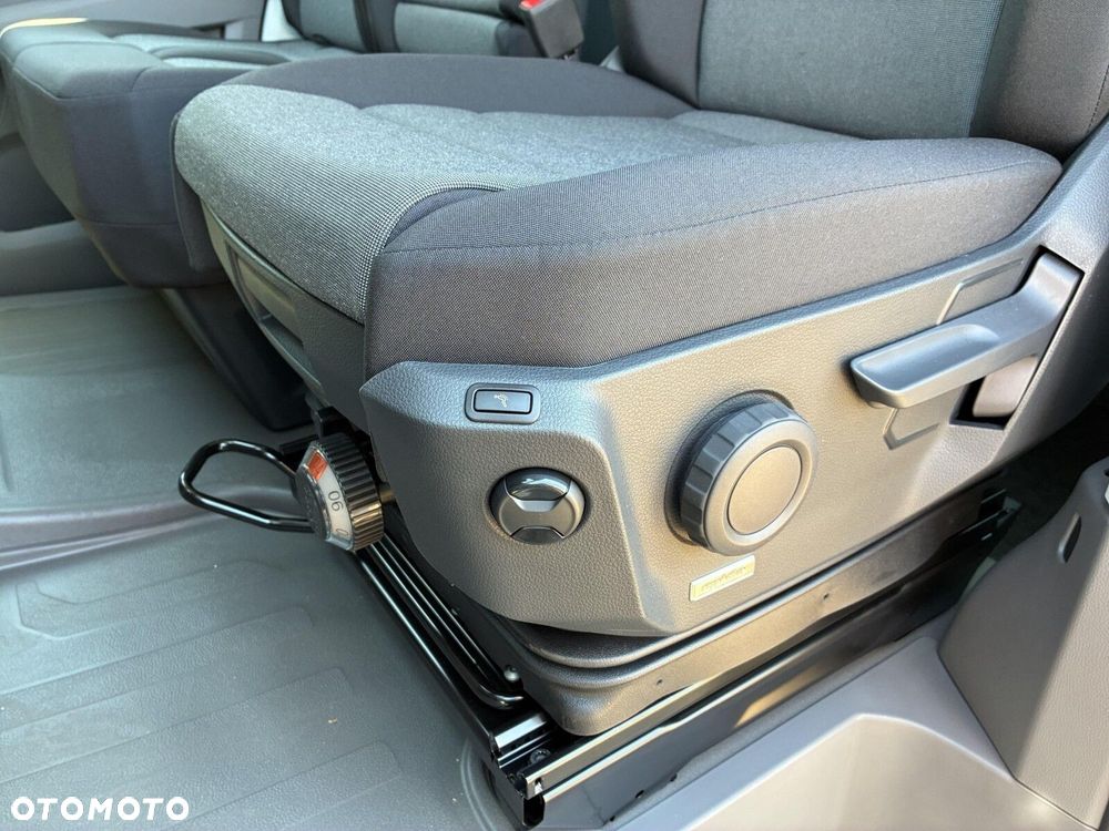 Volkswagen Crafter 35 Brygadówka/AUTOMAT/L4H3, 2.0 BiTDI 163KM, 4490mm, Wysoki dach, r.o. 4490 mm - 32