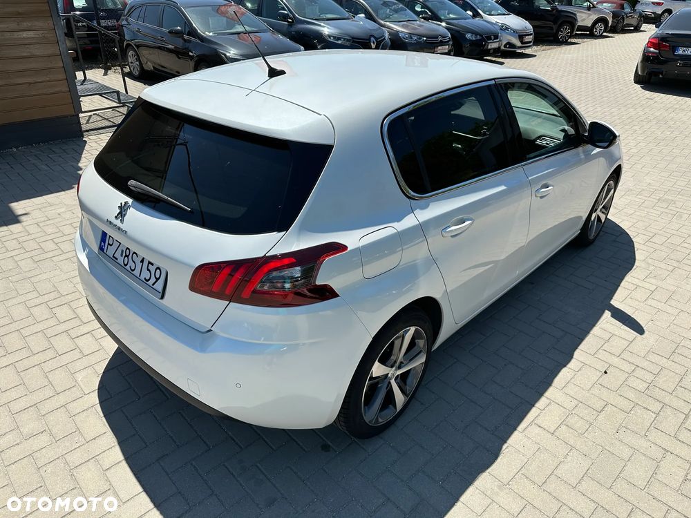 Peugeot 308 - 35