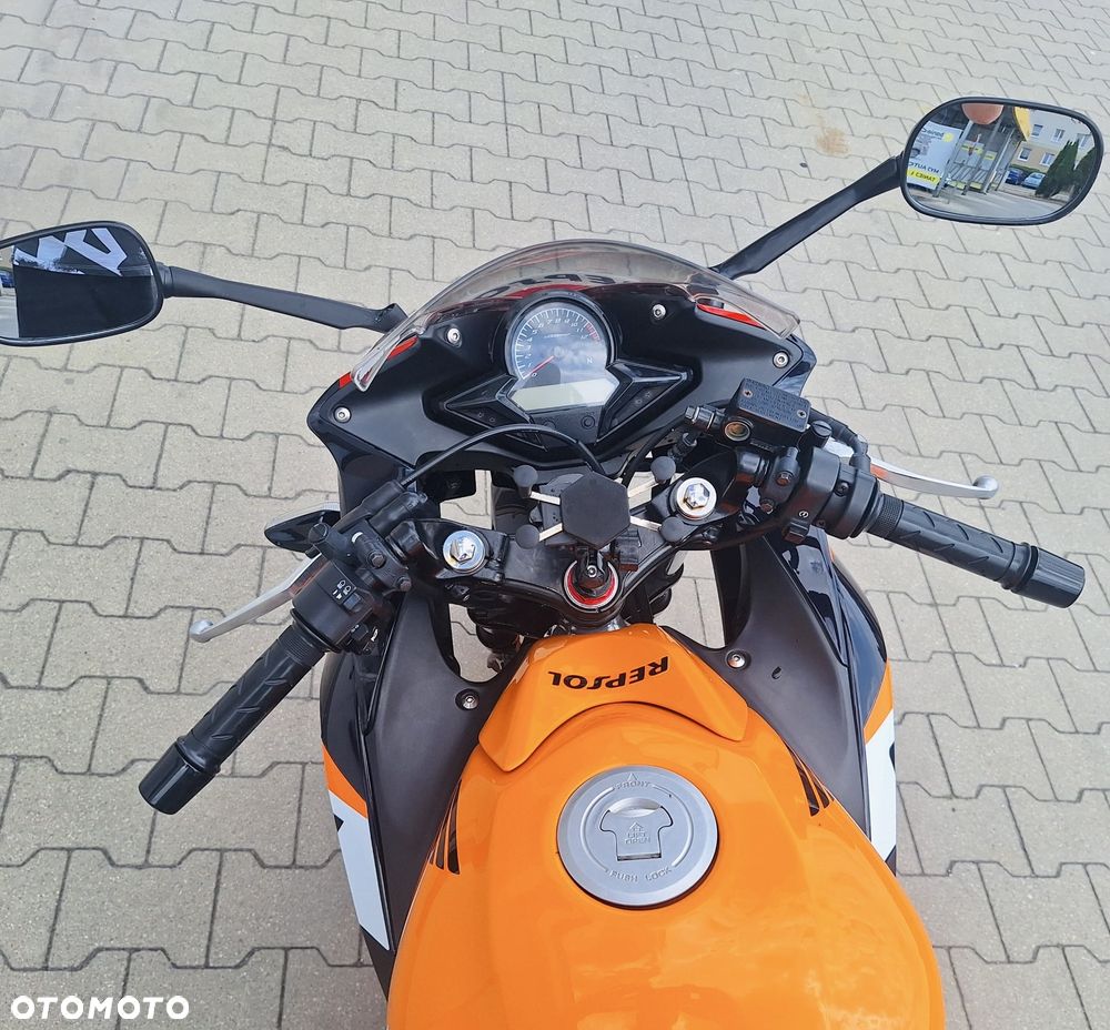 Honda CBR - 6