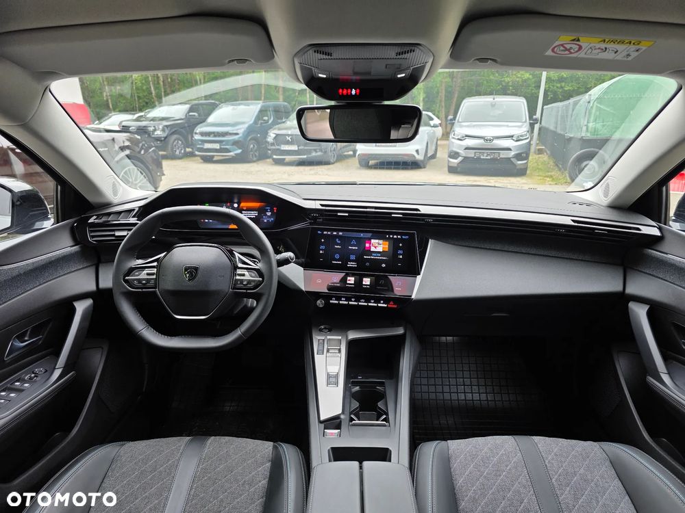 Peugeot 408 1.2 PureTech Allure S&S EAT8 - 20