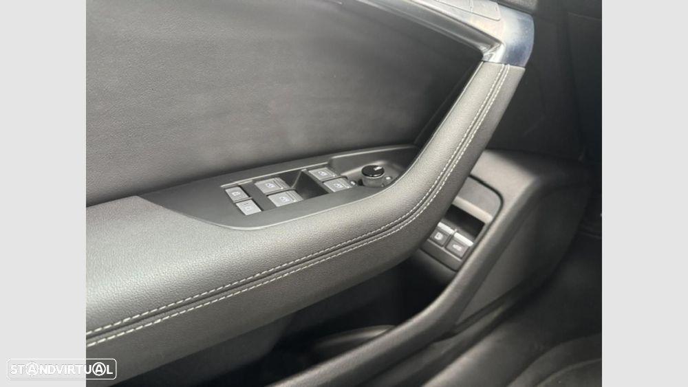 Audi A6 Avant 55 TFSIe quattro S line S tronic - 22