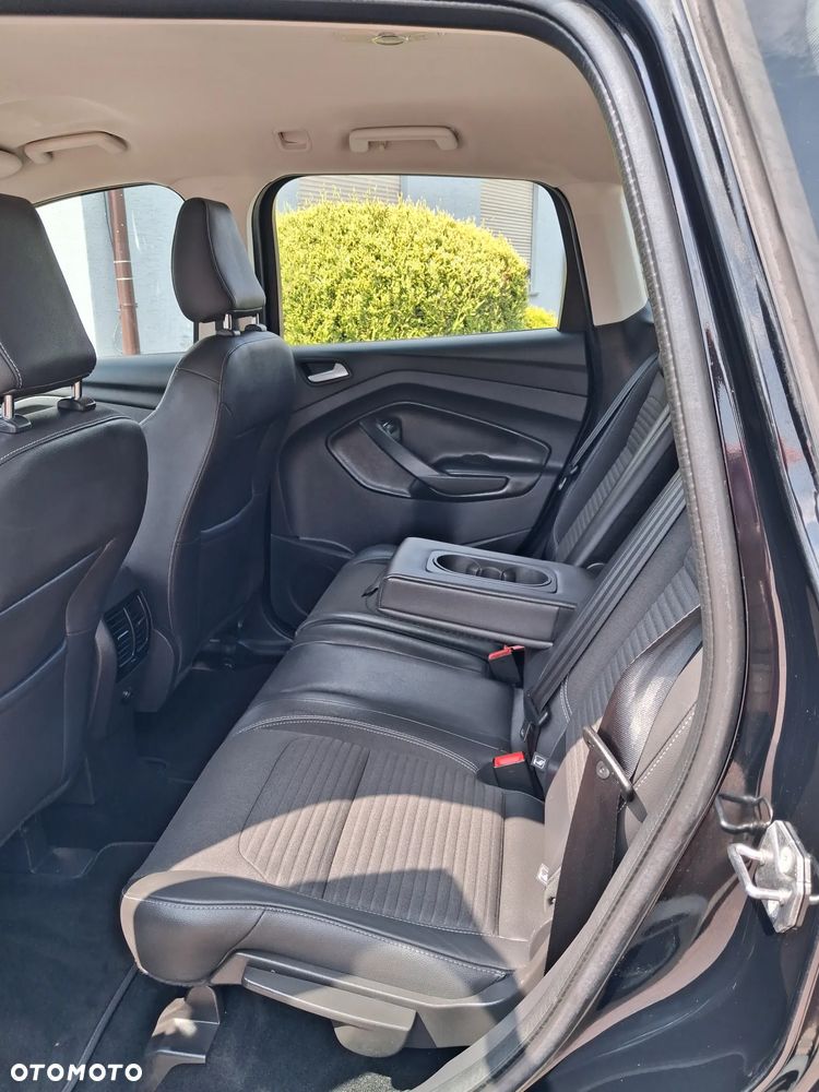 Ford Kuga - 15