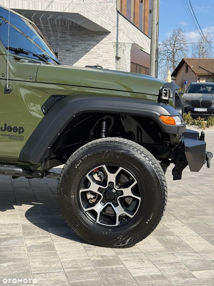 Jeep Wrangler - 39