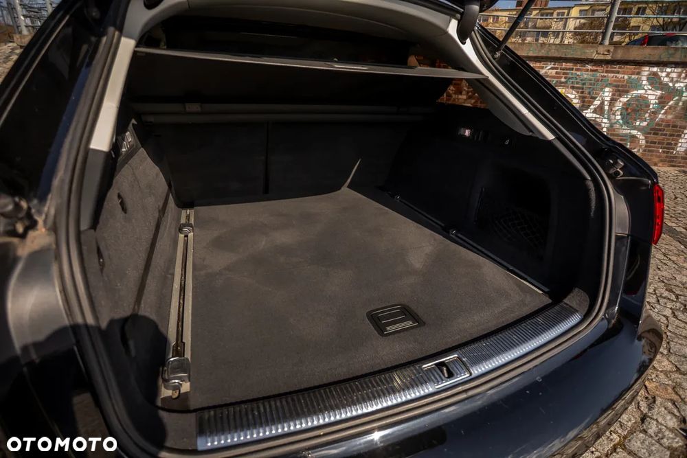Audi A6 Avant 2.0 TDI Ultra - 30