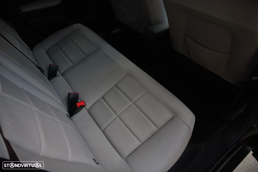 Citroën C4 Cactus 1.2 PureTech Shine EAT6 - 20