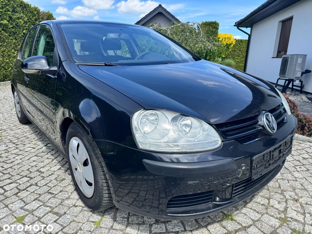 Volkswagen Golf - 5