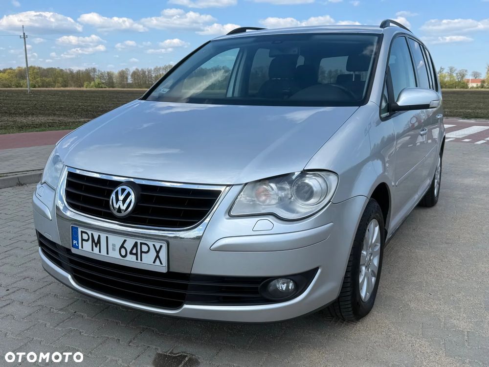 Volkswagen Touran 2.0 TDI DSG United - 3
