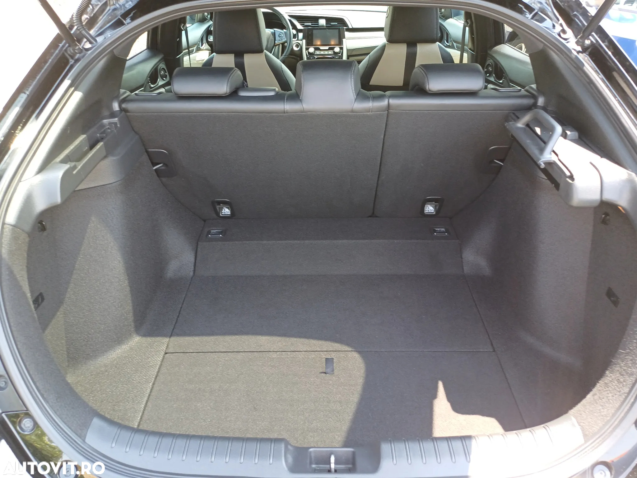 Honda Civic 1.5 VTEC Turbo CVT Prestige - 6