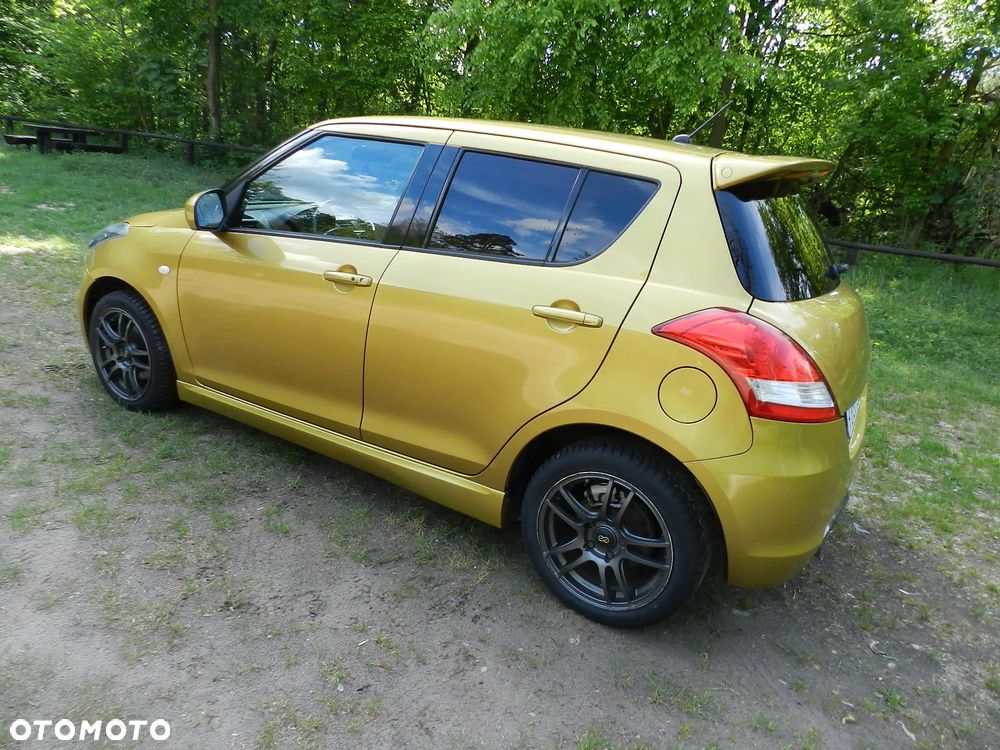 Suzuki Swift - 13