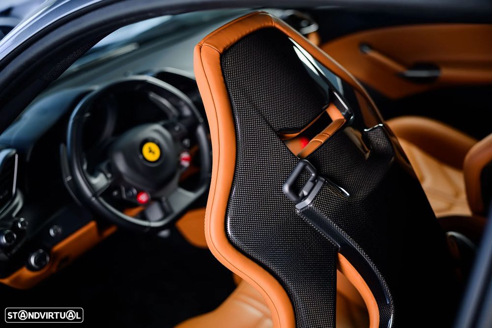 Ferrari 488 GTB - 19
