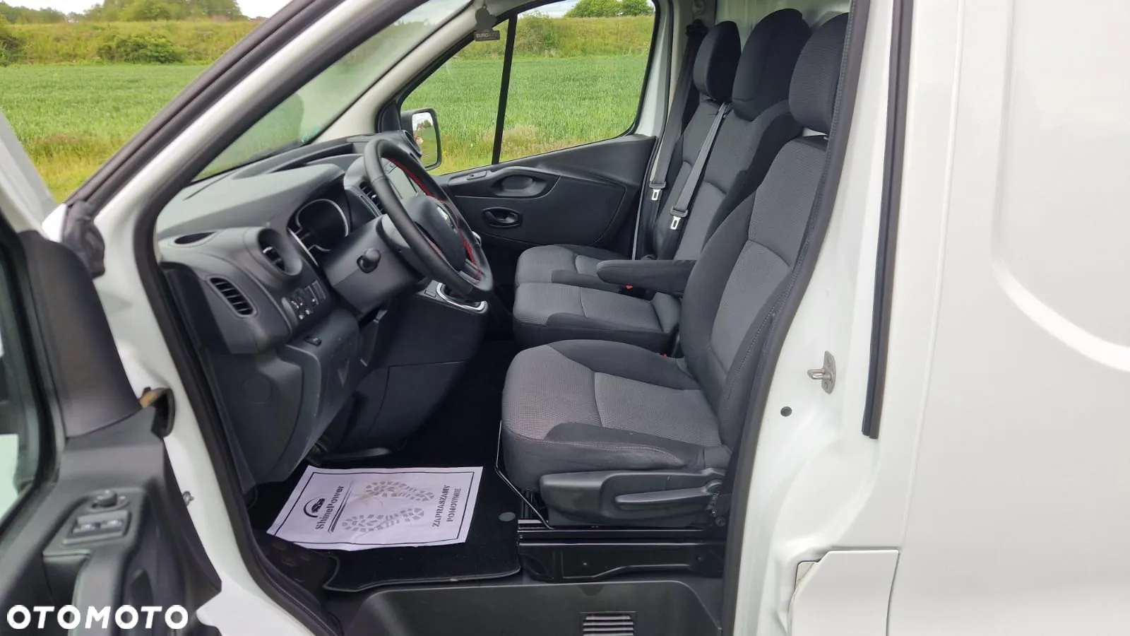 Renault Trafic - 13