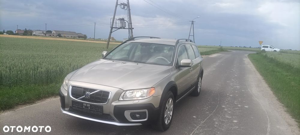 Volvo XC 70 - 2