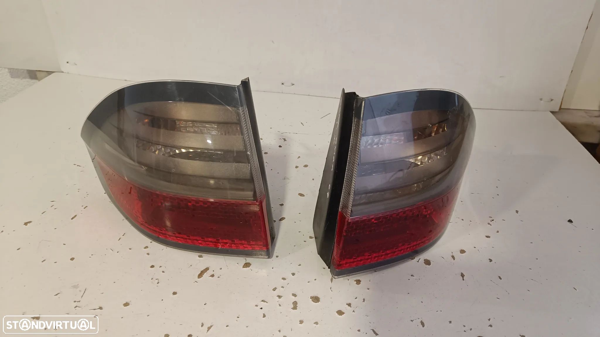 Farolim farol Ford S max 2008 - 1